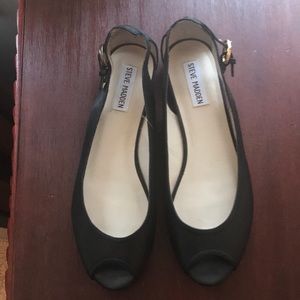 Steve Madden Black Peeptoe Mini Kittens 8.5